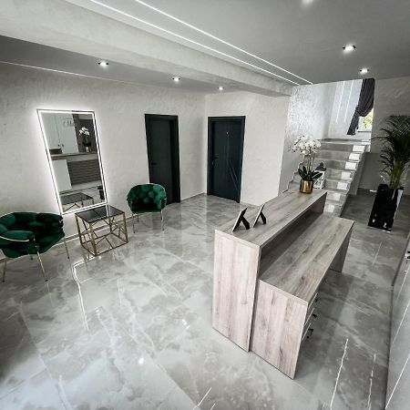 Apartmani Mila Laktaši Dış mekan fotoğraf
