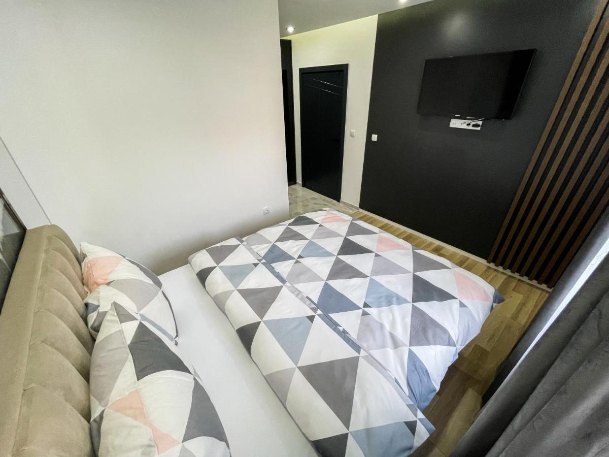 Apartmani Mila Laktaši Dış mekan fotoğraf