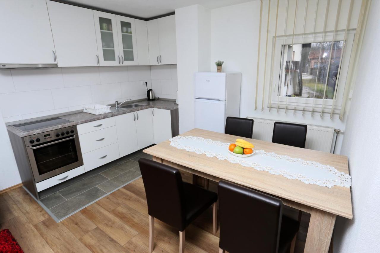 Apartmani Mila Laktaši Dış mekan fotoğraf