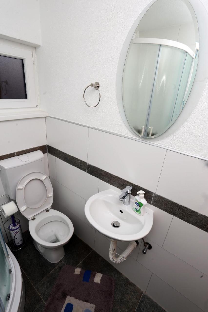 Apartmani Mila Laktaši Dış mekan fotoğraf