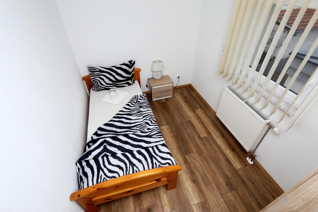 Apartmani Mila Laktaši Dış mekan fotoğraf